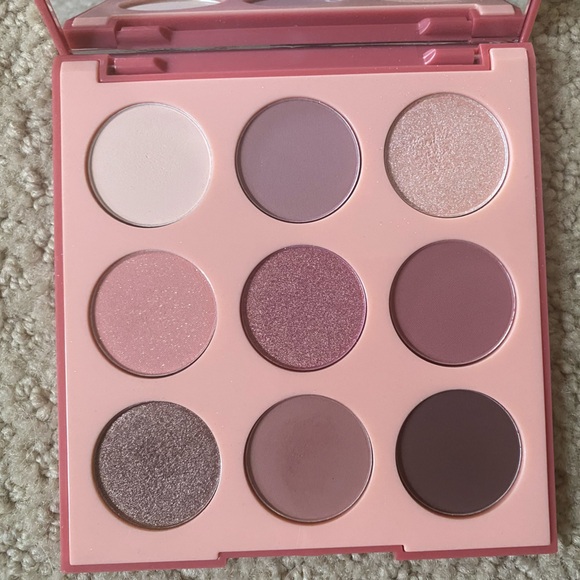 Morphe Vintage Rose Eyeshadow Pallet - Picture 8 of 14